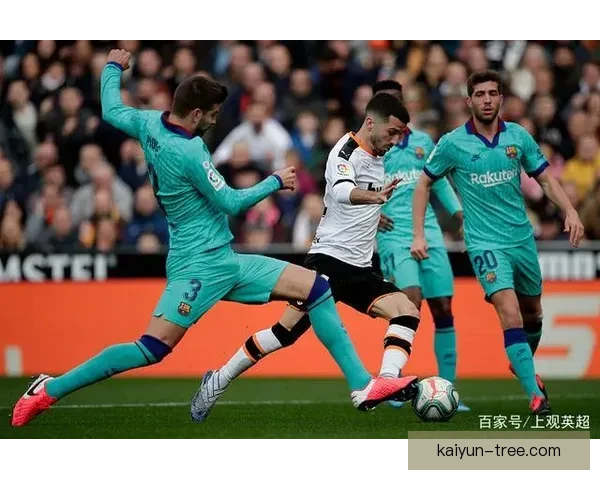 马伦持续提升表现，展现出良好的成长空间和潜力。